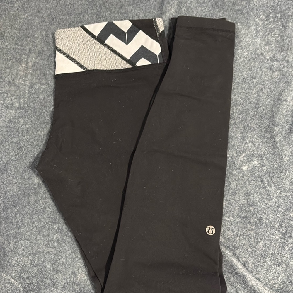 Full length lululemon leggings - size 10
